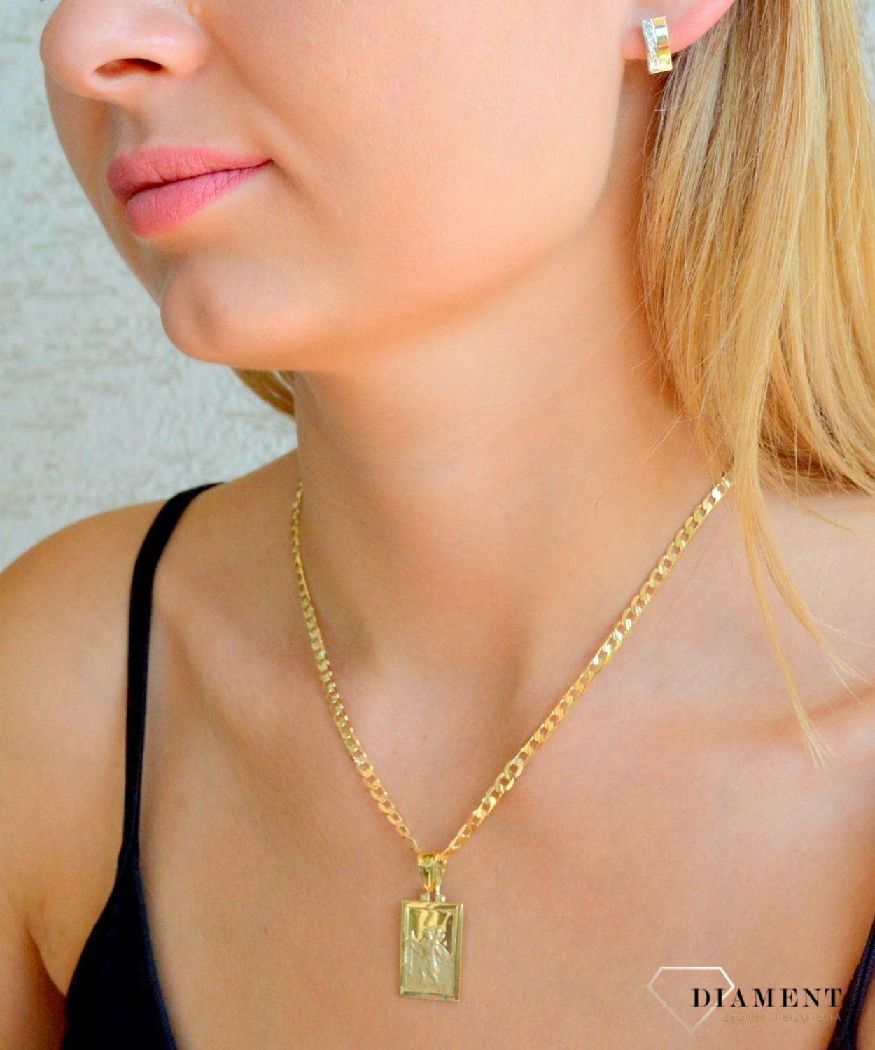 Złote kolczyki damskie 375 wkrętki prostokąty z pasmem cyrkonii KL 7915A 375 (1).jpg